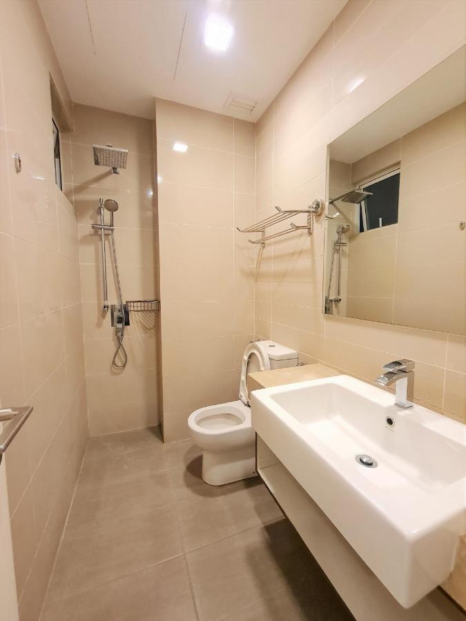 Klcc Binjai 8 Premium Soho Apartment By Sarah'S Lodge Куала-Лумпур Экстерьер фото